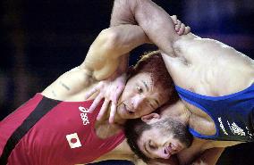 Miyata clears 1st hurdle in Olympic wrestling